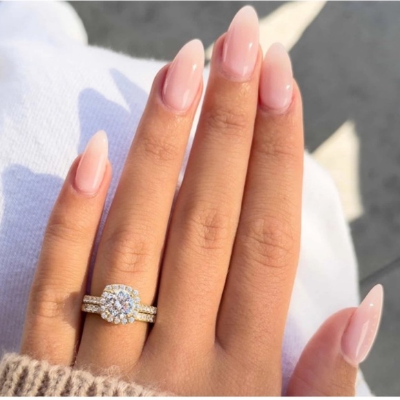 NIB MODERN GENTS Set of 2 Rings The Evermore Gold Wedding/ Engagement Set - Sz 7 - Picture 2 of 13